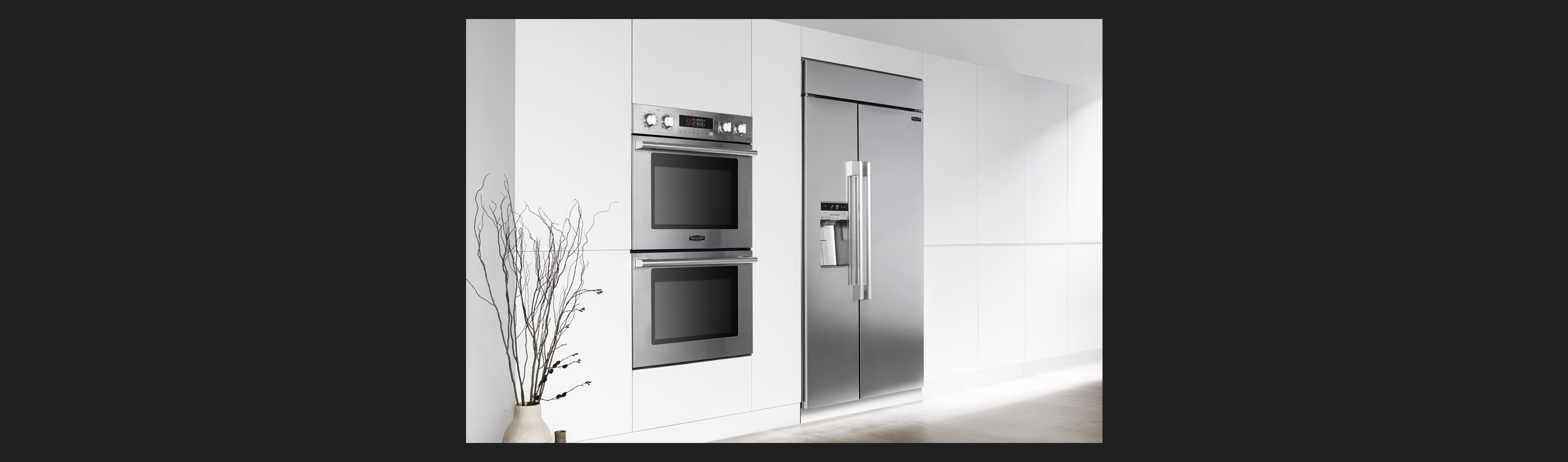42" Built-in Side-by-Side Refrigerator 42" Built-in Side-by-Side Refrigerator | Signature Kitchen Suite