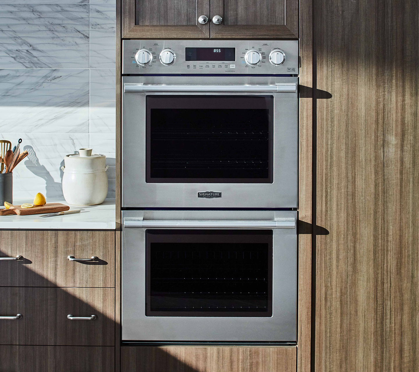 Signature Kitchen Suite 30-inch Double Wall Oven Signature Kitchen Suite 30-inch Double Wall Oven